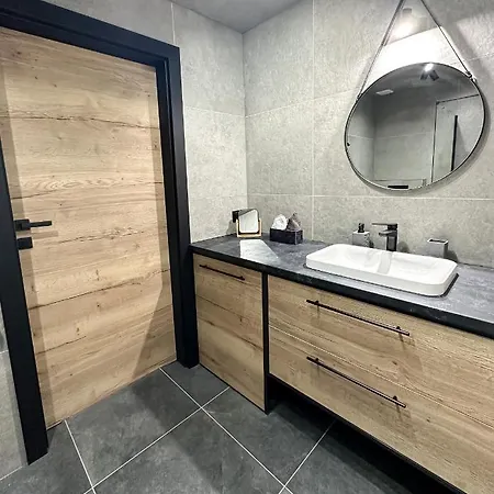 Apartloft 64 *